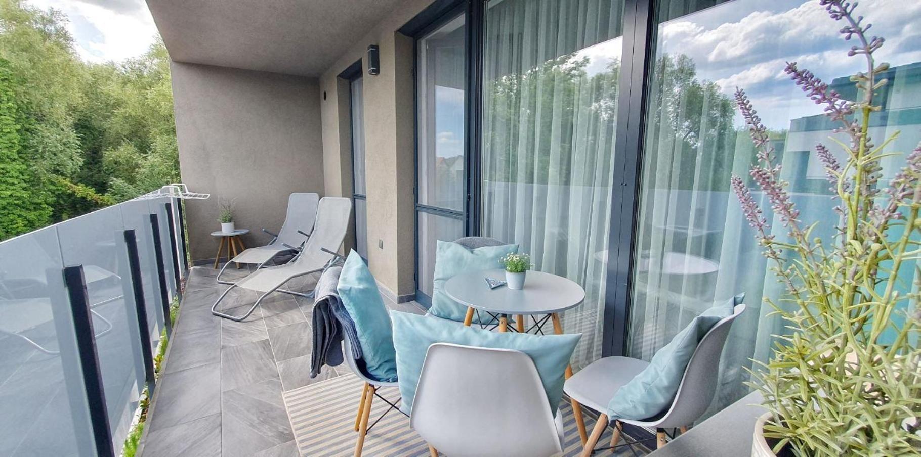 Marina Apartment By Dora Keszthely Extérieur photo