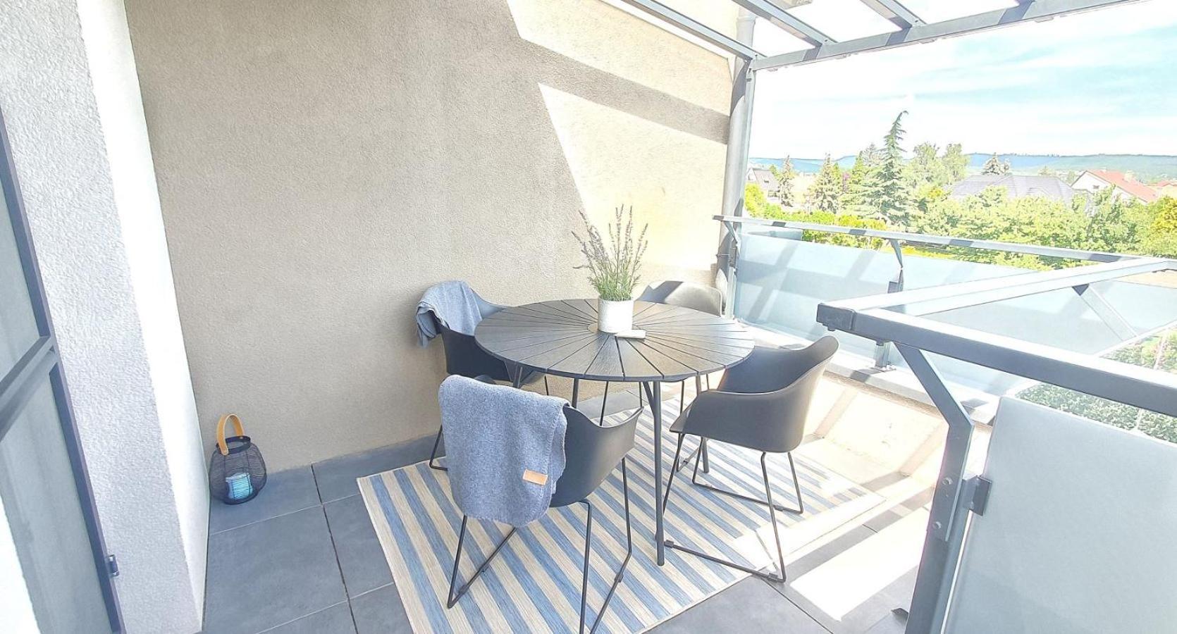 Marina Apartment By Dora Keszthely Extérieur photo