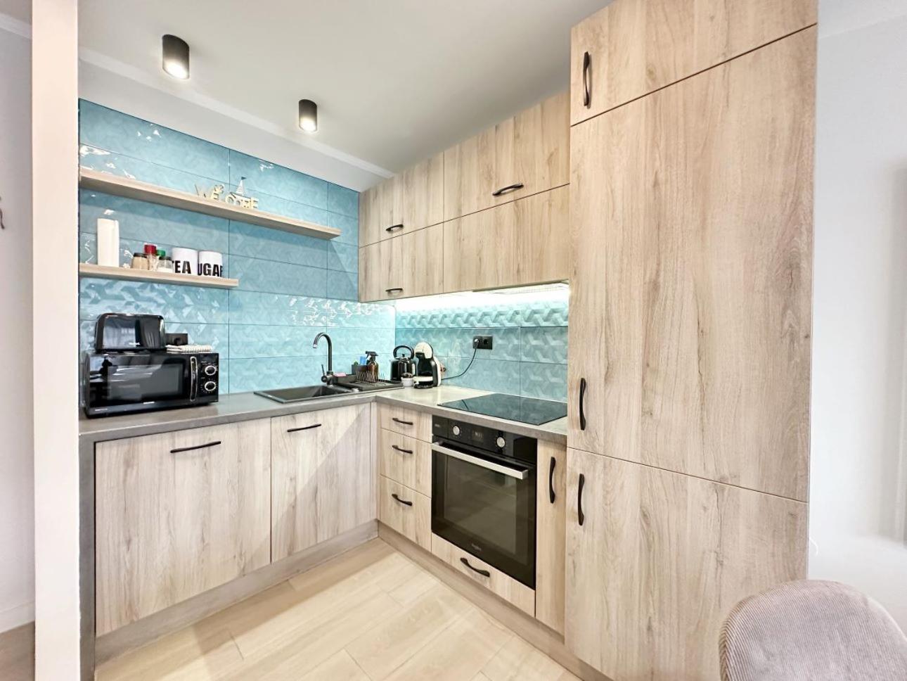 Marina Apartment By Dora Keszthely Extérieur photo